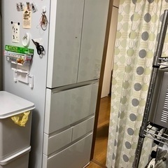 【美品】2年未満の使用　東芝　6ドア　冷蔵庫