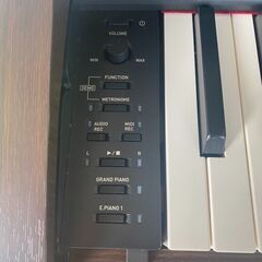 Casio　電子ピアノ　PX-870BE　ブラウン　2018年製　美品　直接引取り大歓迎‼ Casio 電子ピアノ PX-870BE ブラウン 2018年製 美品 直接引取り大歓迎