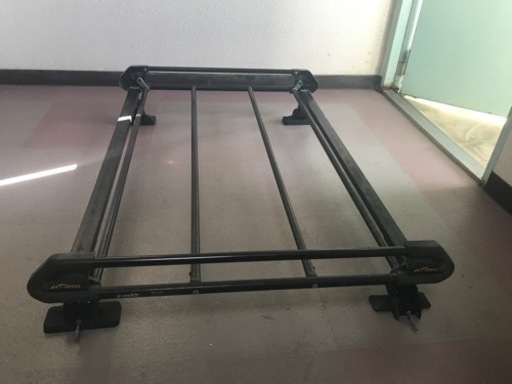 ワゴンRにて使用してましたキャリアラックです。