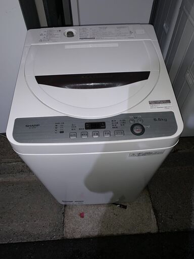 当日配送も可能です■都内近郊無料で配送、設置いたします■SHARP 洗濯機 ES-GE5B 5.5キロ 2018年製■SHA03