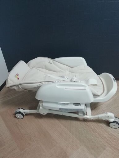 コンビ 電動ハイローチェア ルシエス 電動 ハイローチェア コンビ