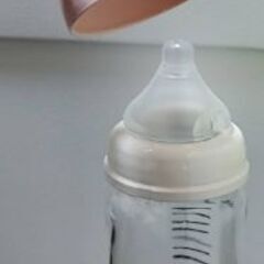 【未使用】ChuChuベビーの耐熱ガラス製哺乳瓶　160ml