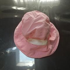 ピンクの帽子 GAP