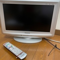 パナソニック　液晶テレビ　ビエラ　17型