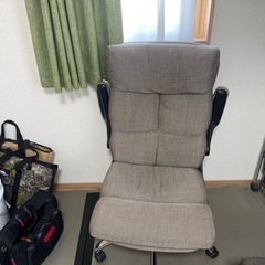 この椅子いりますか？