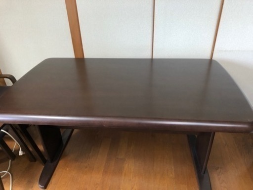 テーブル＋椅子4脚　セット
