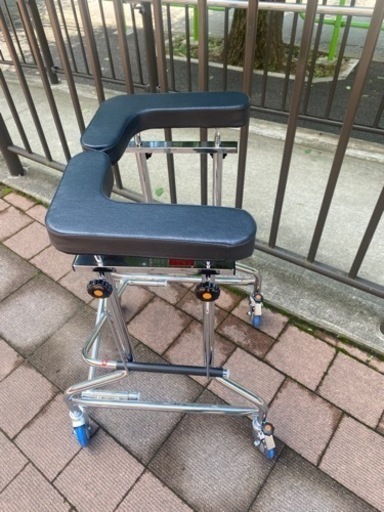 最終値下げ！折りたたみ歩行補助器アルコー1S-T型美品元箱あり