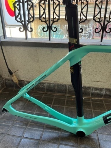 ビアンキ　oltre xr3 2020 フレームセット　美品