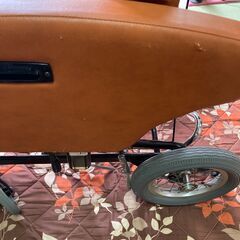 介護が楽になる多機能付き車いす