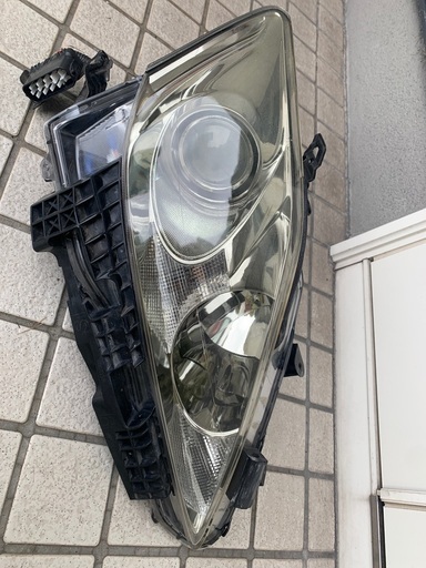 【中古】レクサス IS250 ヘッドライト 純正 両方