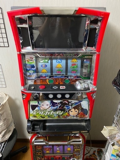 パチスロ　エウレカセブン　北斗の拳　メダル不要機　メダル付