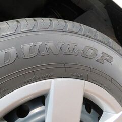 新型ハイエース ６型　トヨタ 純正タイヤホイールセット　２１年製　新車外し　4本セット ダンロップ　195/80R15 