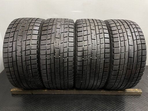 走行短め YOKOHAMA ice GUARD iG30 255/40R19 19インチ スタッドレス 4本 2017年製 audi/A6アバント/A8等　(TA547)クレジットカード QRコード決済可能