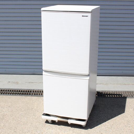 T983) シャープ ノンフロン冷凍冷蔵庫 SJ-D14F-W 2020年製 137L つけかえどっちもドア 耐熱トップテーブホワイト SHARP 冷蔵庫 単身