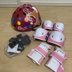 【お値下げ】ヘルメット＋サポーターセット＊キッズ