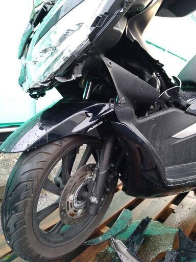 PCX150事故車（部品取り）