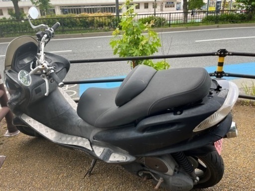 マジェスティ125cc 小型バイク（MAJESTY 125）