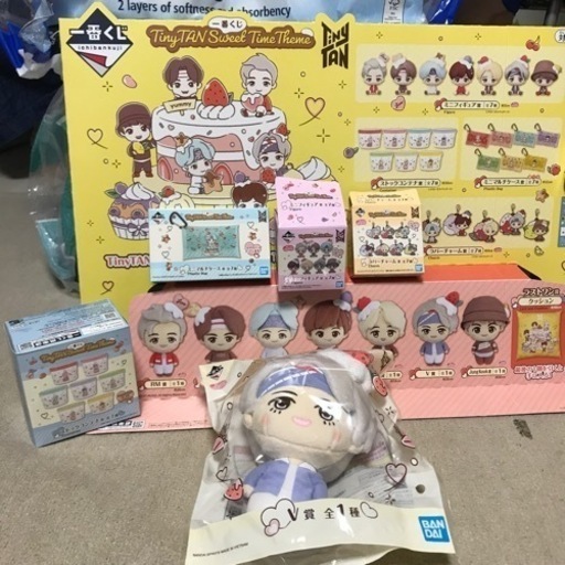 本日発売のBTS一番くじＶセットです。
