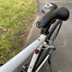 クロスバイク ルイガノ CHASSE ホワイト 470㎜