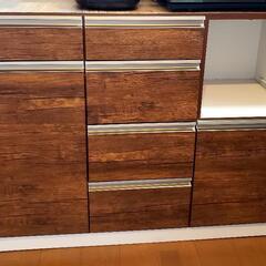 食器棚　　引き取り限定　