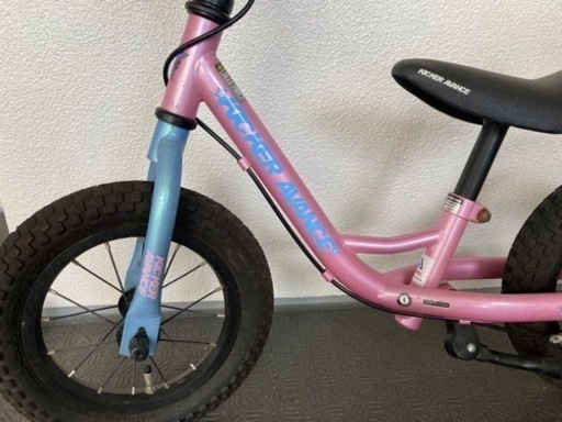 kicker リサイクルベースあさひ　ピンク色