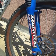 ダウンヒル　マウンテンバイク