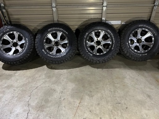 決まりましたありがとうございました！BFグッドリッチ 285/70R17 ランクル100 200 オールテレーン