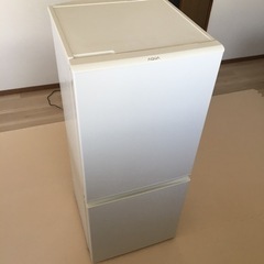 【取引中】【値下げ】冷蔵庫　AQUA AQR-E13JW 2020年製