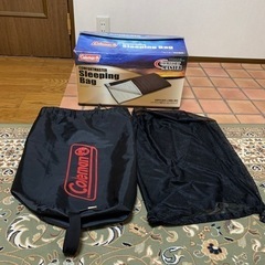 コールマン　値下げ　Coleman     コンホートマスター　スリーピングバッグ　訳あり2個で1.5万円です