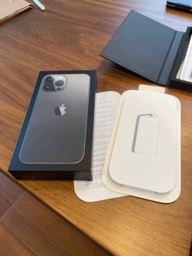 iPhone 13 Pro Max グラファイト 256GB +純正ケース iPhone 13 Pro Max グラファイト 256GB +純正ケース