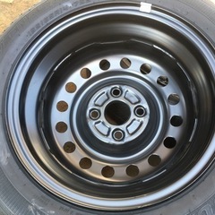 新車外しの軽用タイヤ14インチホイール付