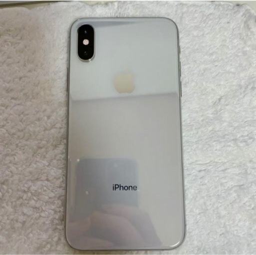 ☆美品☆iPhoneXs Silver 256GB SIMフリー※ケース付