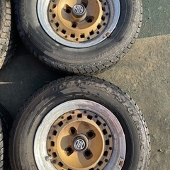 超古いボルクレーシングホイール　タイヤ付き（廃タイヤ）