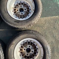 超古いボルクレーシングホイール　タイヤ付き（廃タイヤ）