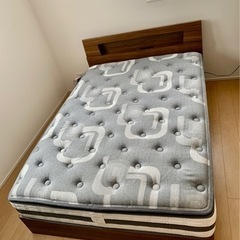 値引き！快眠・ダブルベッド　新古！