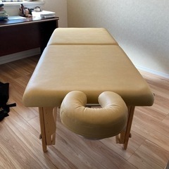 NOMAD マッサージ用ベッド