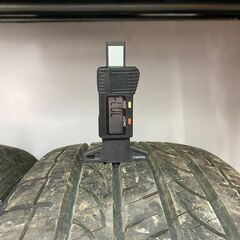 夏タイヤ　235-55-19　AY1902