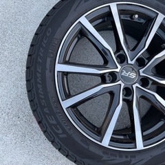 値下げ【6/9迄掲載】ピレリ スタッドレスタイヤ 4本 215 50 R17 