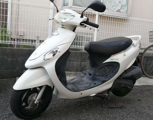 お話し中　近隣無料配送　格安　原付　普通に走ります。軽く60km以上でます　防犯装置ポタン付　ハンドル箇所でシート　ガソリンタンク開く操作可能　50cc　バイク　通勤　通学　仕事に