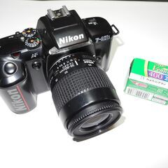 値下げしました！美品　NIKON　F401X　フイルムカメラ　動作確認済　レンズ付き　フィルムサービス（返品可）の画像