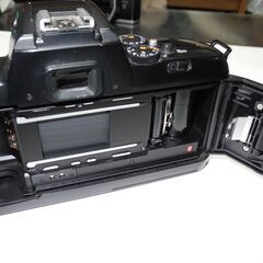 値下げしました！美品　NIKON　F401X　フイルムカメラ　動作確認済　レンズ付き　フィルムサービス（返品可） - 売ります・あげます