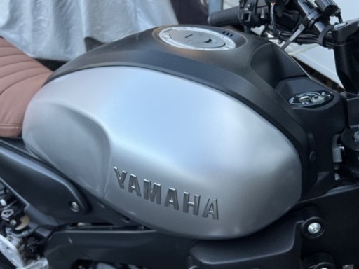 超美品　XSR155 シルバー　低走行
