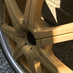 エボリューション インテンシブハンク 18インチ 4本セット バリ山