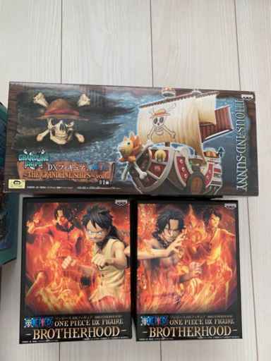 ドラゴンボール　ワンピースフィギュア