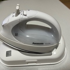 Panasonic スチームアイロン　NI-CL310E 美品