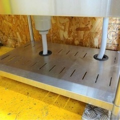 (686-05) タニコー 業務用 ステンレス ダスト付き 水切り 1槽シンク W1650D650H840BG150 中古品 一槽 流し台 厨房 飲食店