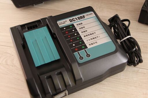 makita 充電式インパクトドライバー TD172D 互換バッテリー 4個 互換充電器 (D4417tsxY) makita 充電式インパクトドライバー TD172D 互換バッテリー 4個 互換