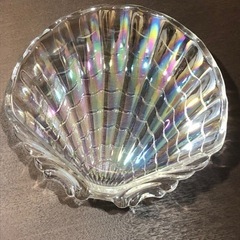【ネット決済】美品‼︎   貝殻型　飾り　皿　物入れ　虹色　オシ...