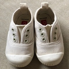 子供靴　13cm ホワイト