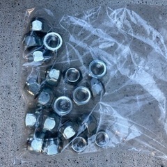 完売受付終了　　【新車外し】シエンタ特別仕様車SafetyEditionⅡ 純正ホイール＋黒加飾キャップ